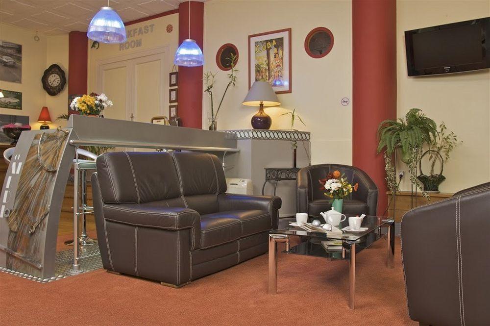 Logis Hotel Du Midi - Saint Etienne Sud Zewnętrze zdjęcie