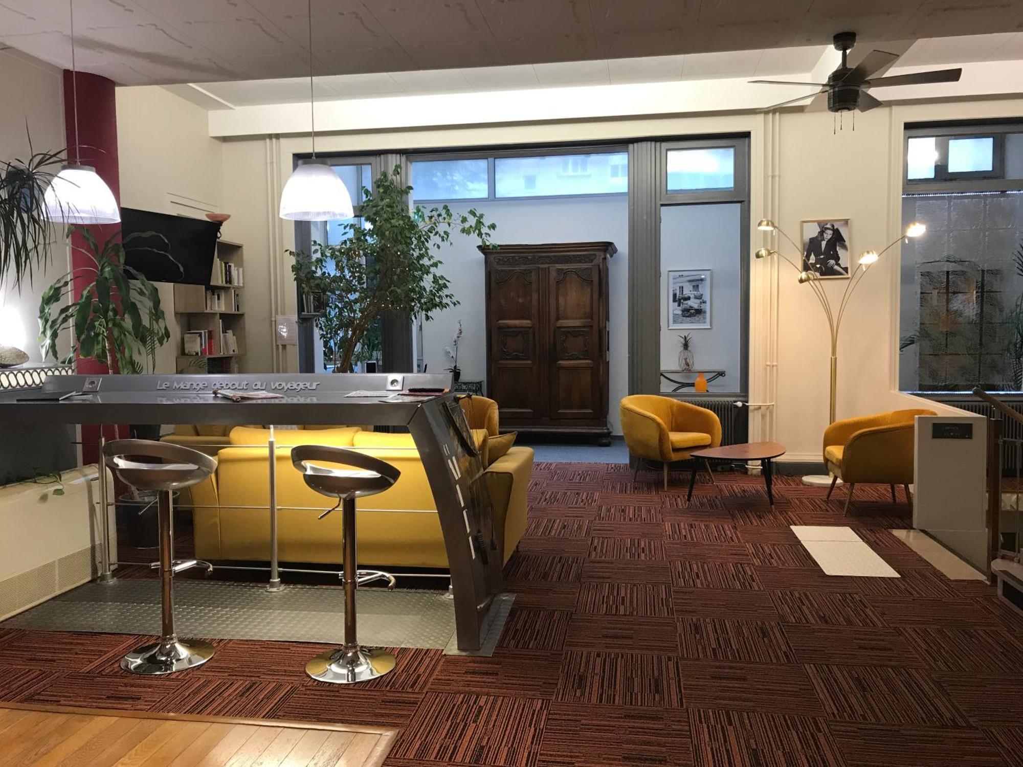 Logis Hotel Du Midi - Saint Etienne Sud Zewnętrze zdjęcie