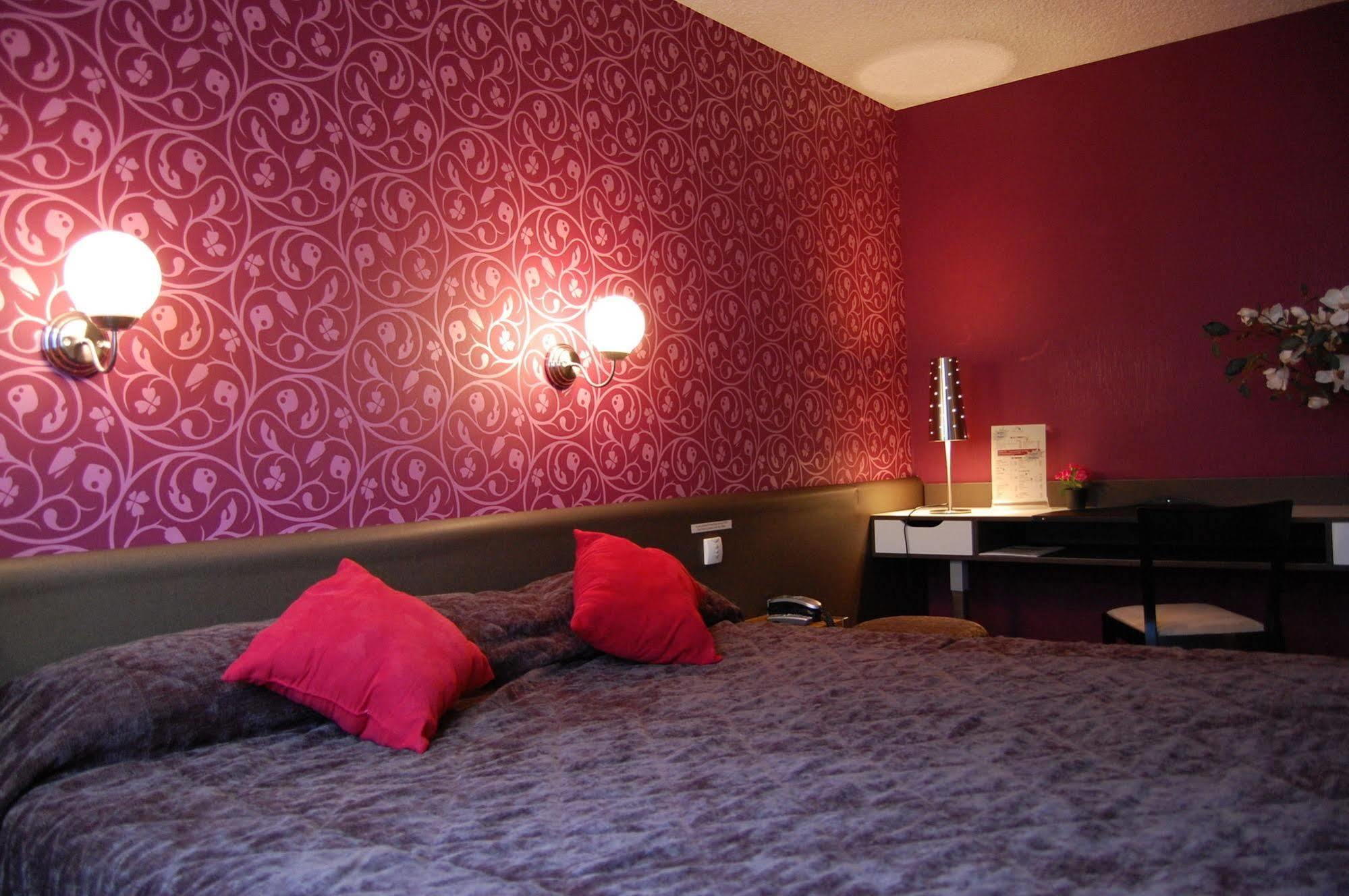 Logis Hotel Du Midi - Saint Etienne Sud Zewnętrze zdjęcie