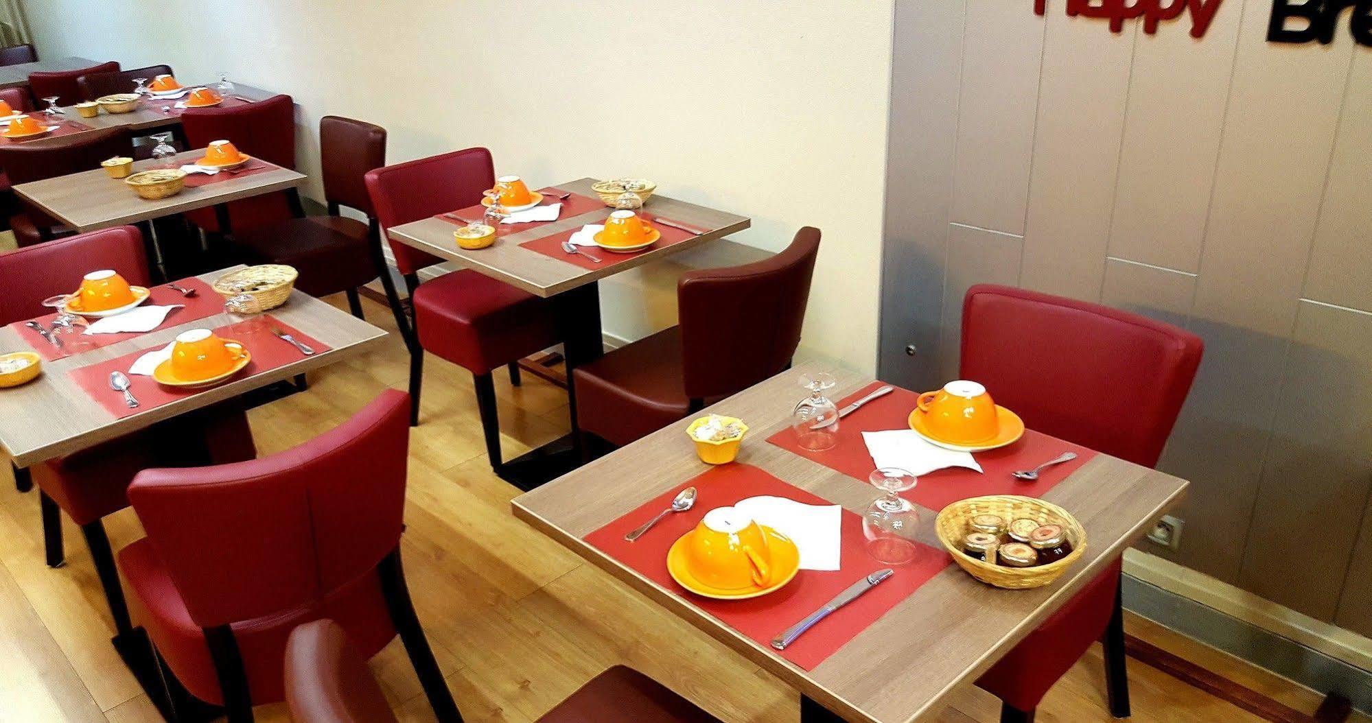 Logis Hotel Du Midi - Saint Etienne Sud Zewnętrze zdjęcie